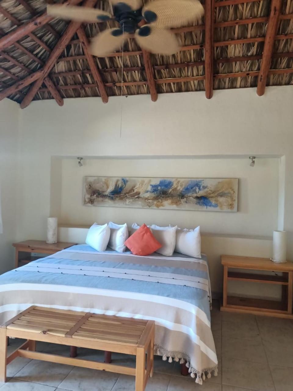 Tripui Hotel Puerto Escondido  Екстер'єр фото
