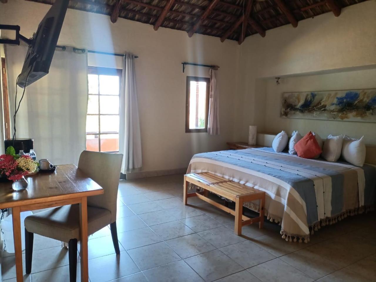Tripui Hotel Puerto Escondido  Екстер'єр фото