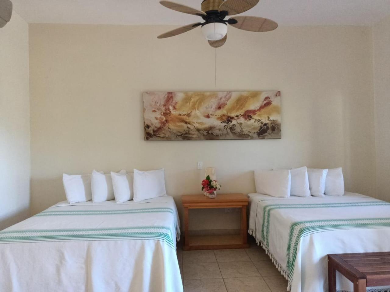 Tripui Hotel Puerto Escondido  Екстер'єр фото